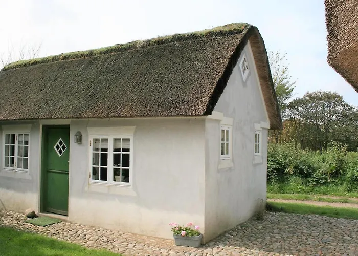 Holiday Hildwik - 2km From The Sea By Interhome